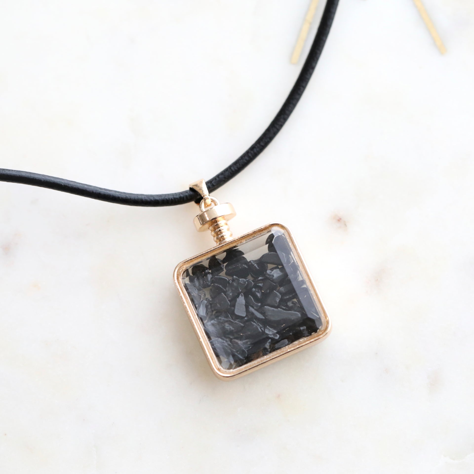 Black Tourmaline Perfume Bottle Necklace for Protection and Positive Energy – Energy Transformer