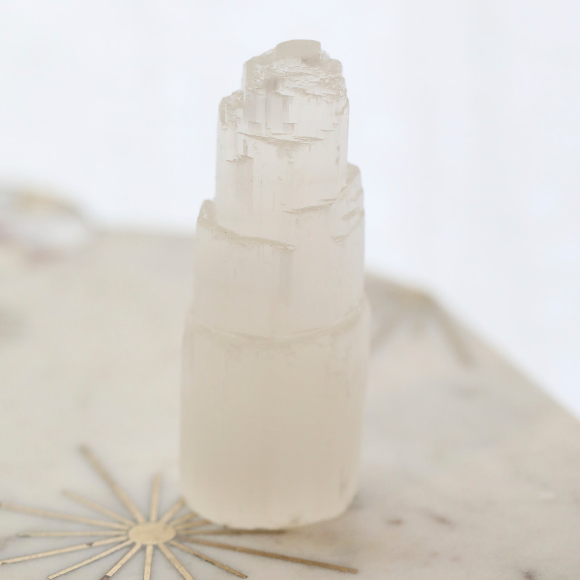 Selenite Crystal for Cleansing and Inner Peace – Ideal for Home and Office